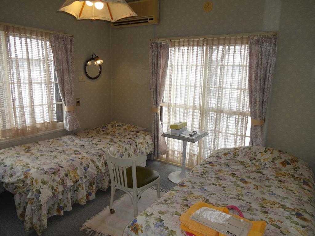 Ishiuchi Pension Bruges Minamiuonuma Habitación foto